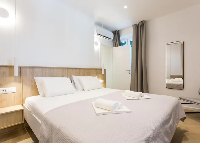 Floor Luxury Lägenhet Split