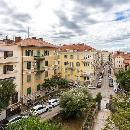 Floor Luxury Apartament *