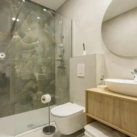 Floor Luxury * Split